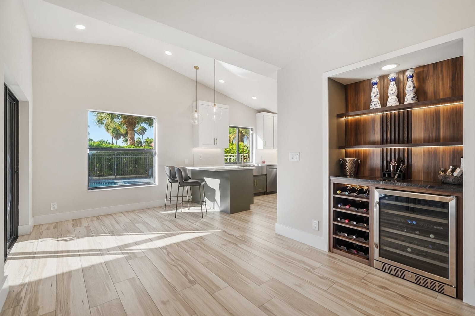 10210 Fresh Meadow Lane — photo 11