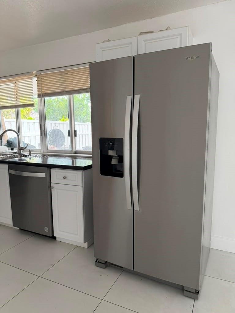 3 bedroom home for sale at 2300 83rd, Sunrise, FL 33322 — $3,800