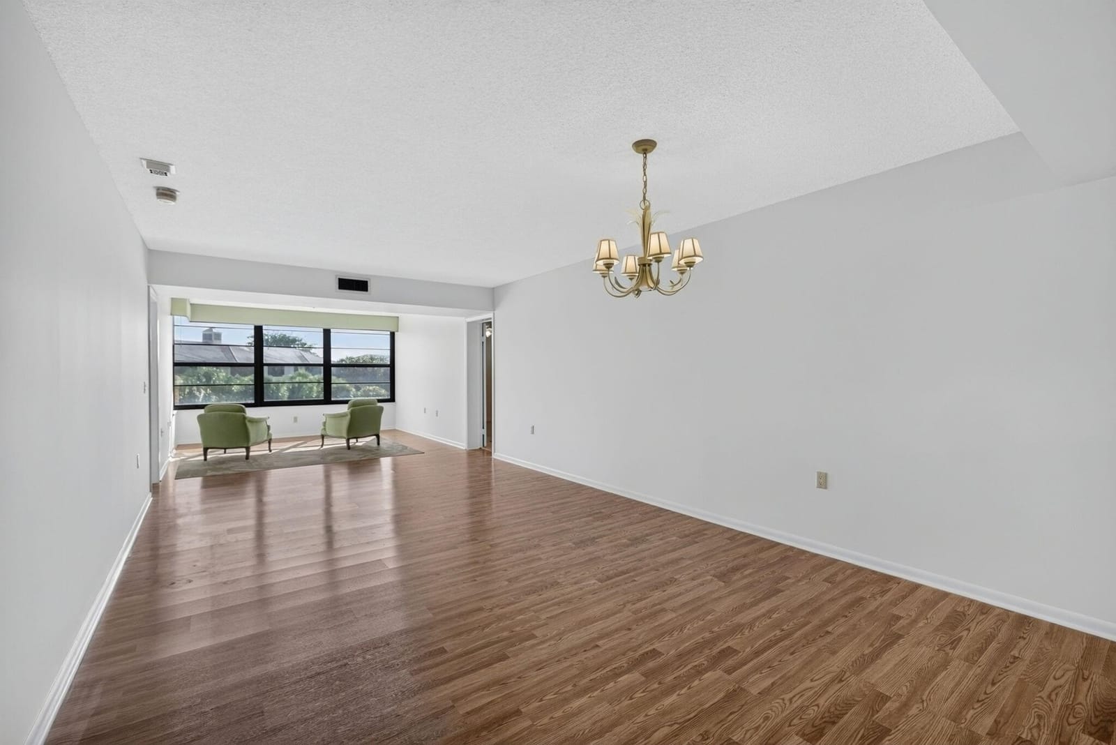 3710 WHITEHALL Drive 401 — photo 9