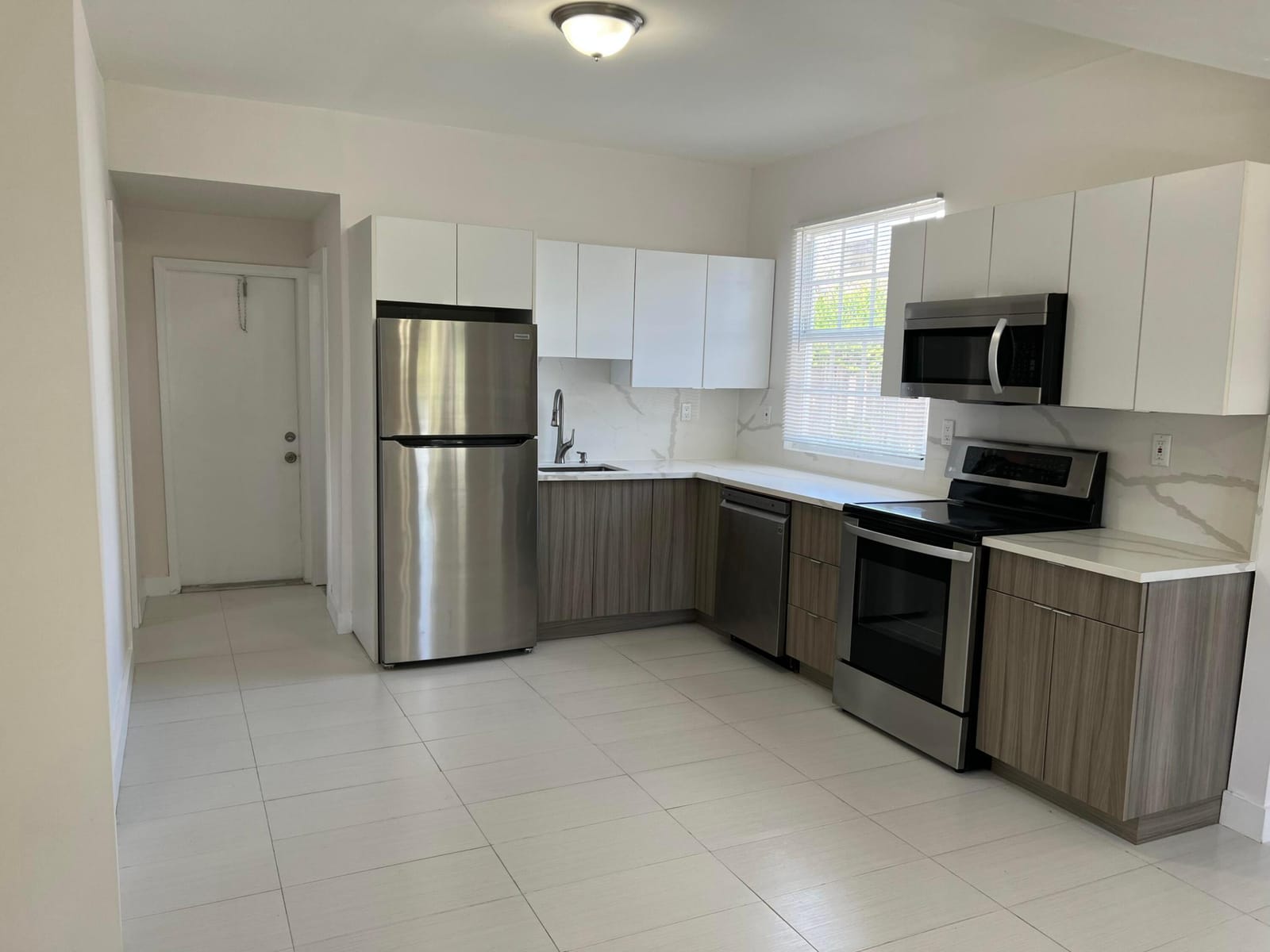 311 S J Street 3 Back House, Lake Worth Beach, FL 33460 photo 2