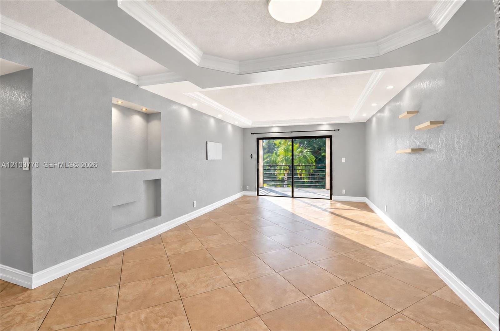 9440 SW 8th Street 309 — photo 6