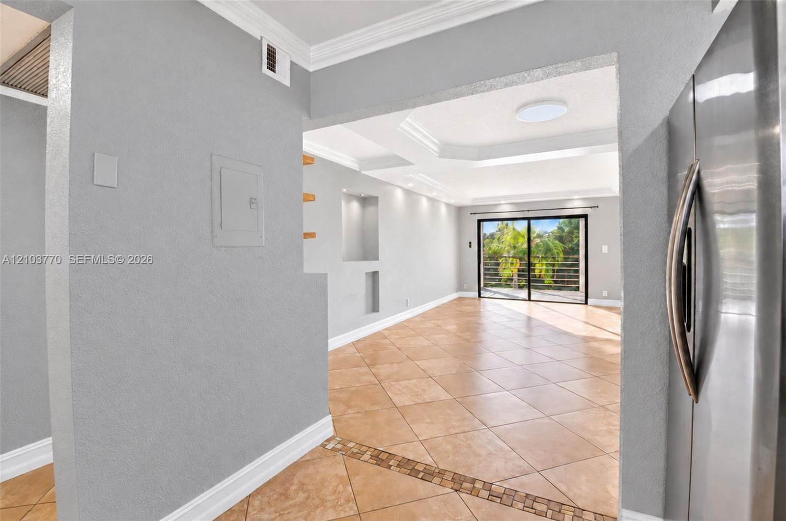 9440 SW 8th Street 309 — photo 8