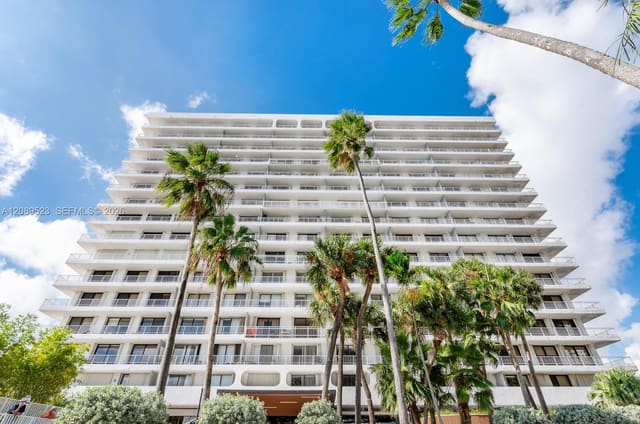 200 SE 15th Road PH-A, Miami, FL 33129