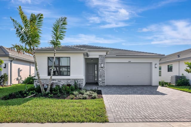 12489 SW EMERALD ESTUARY Terrace, Port St. Lucie, FL 34987