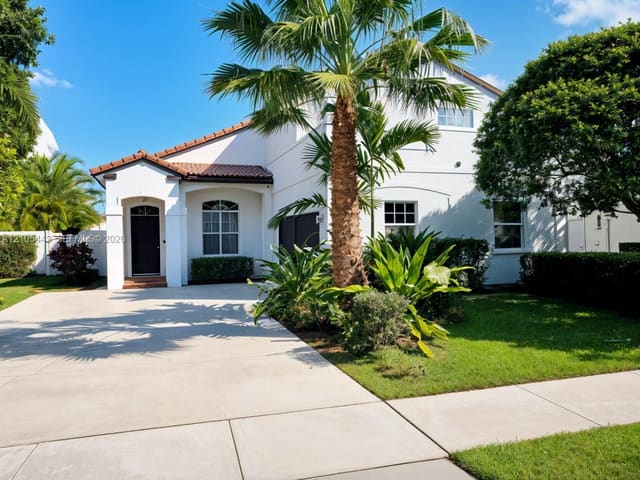 17415 NW 10th Street, Pembroke Pines, FL 33029