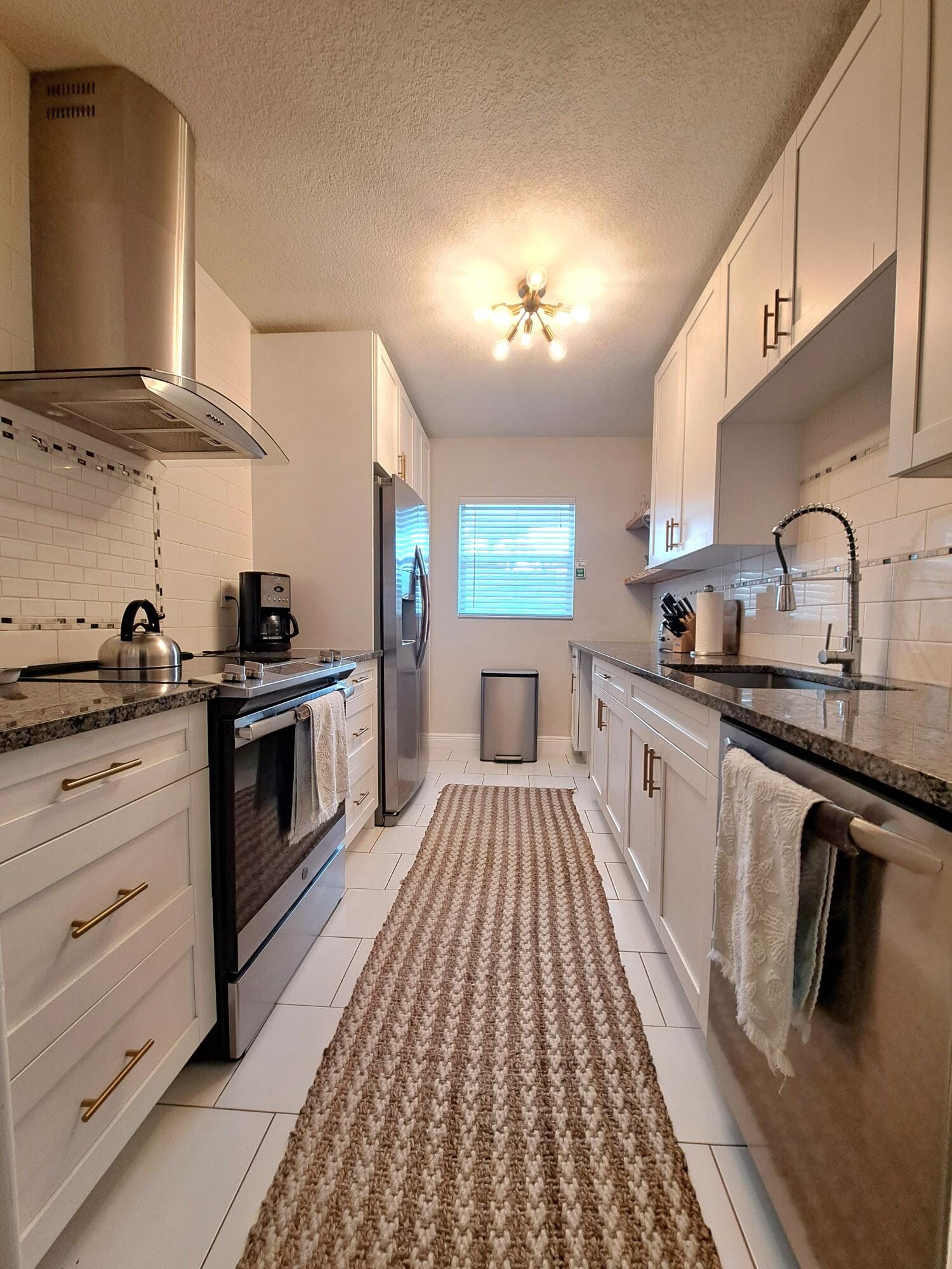2740 SW 22ND Avenue 1604 — photo 5