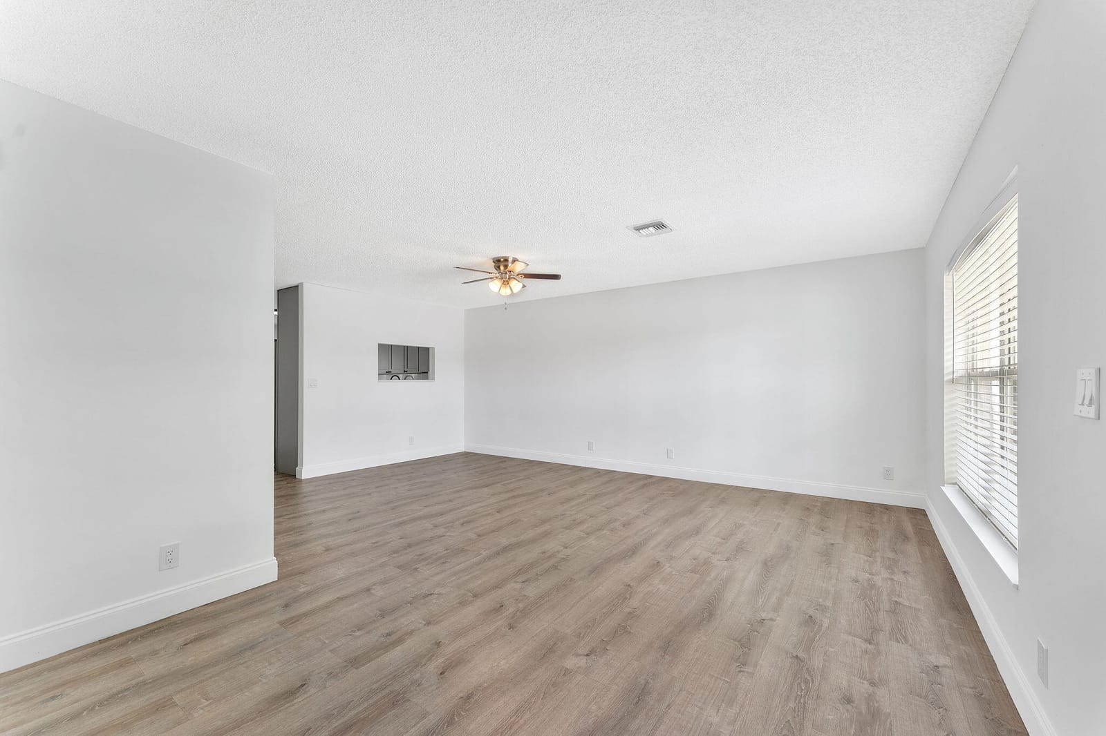 5855 TIMBER VALLEY Drive — photo 2