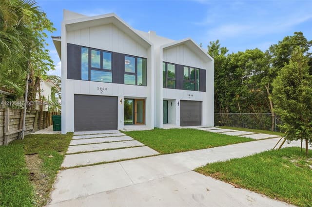 2800 SW 38th Court 2, Miami, FL 33134