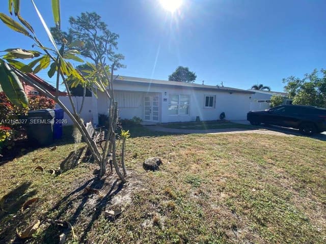 7110 Hope Street, Hollywood, FL 33024