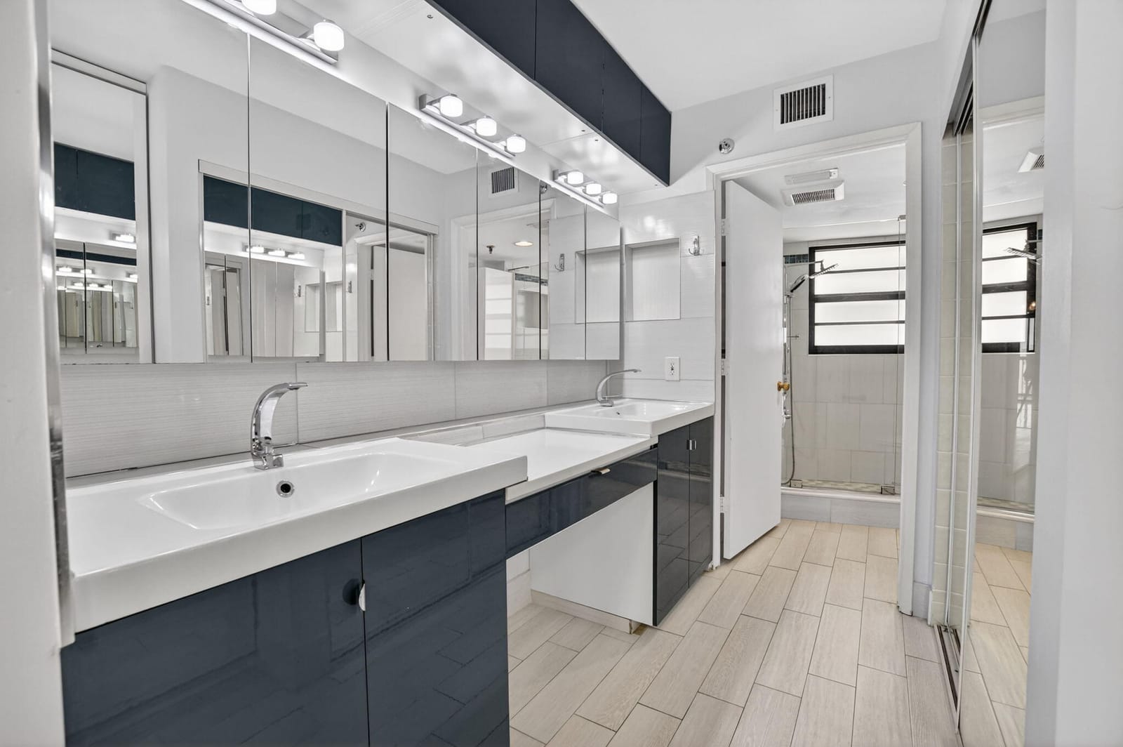 7370 S ORIOLE Boulevard 802 — photo 11