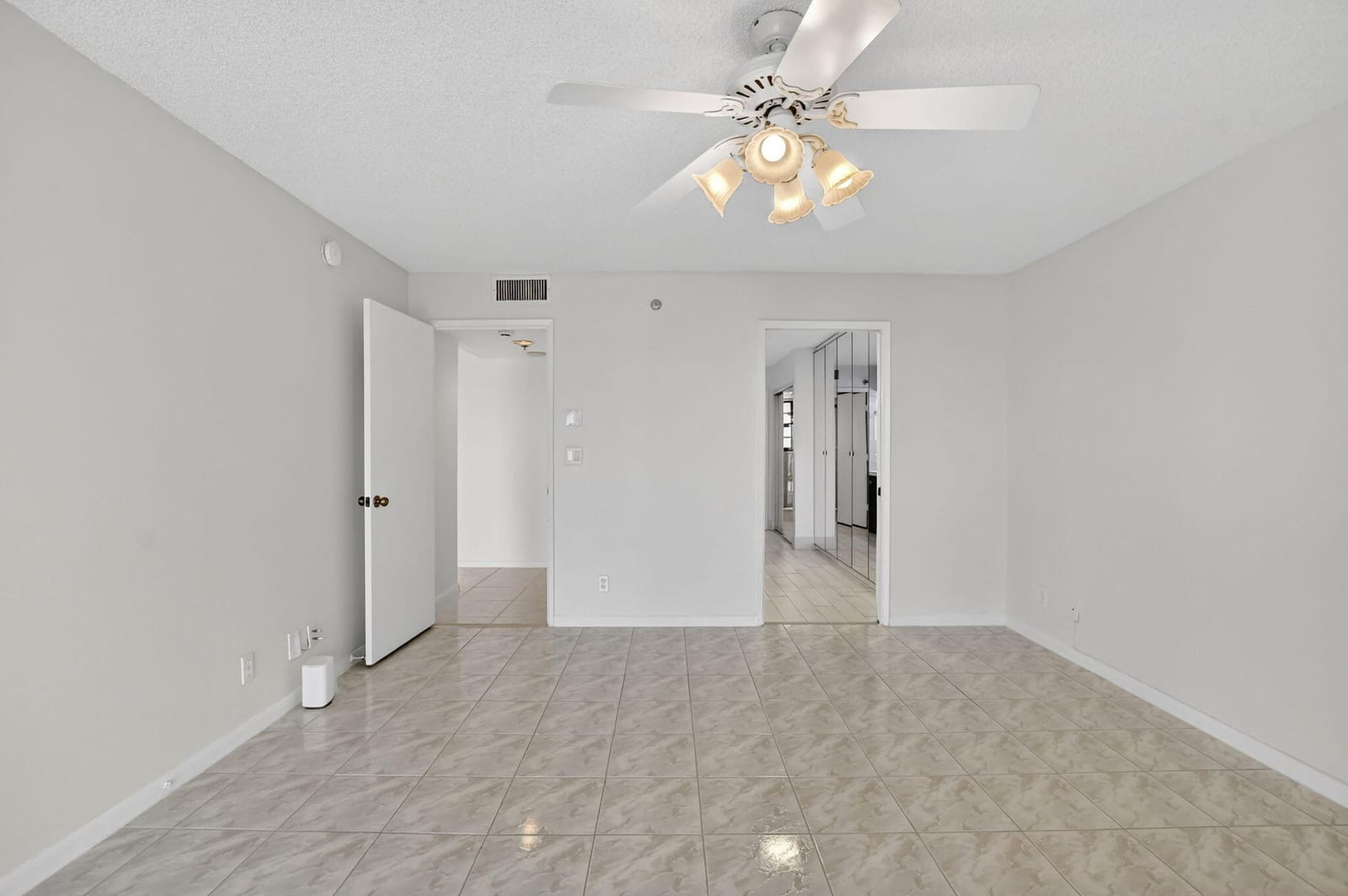 7370 S ORIOLE Boulevard 802 — photo 9