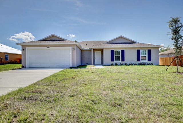 2384 SW Pamona Street, Port St. Lucie, FL 34953