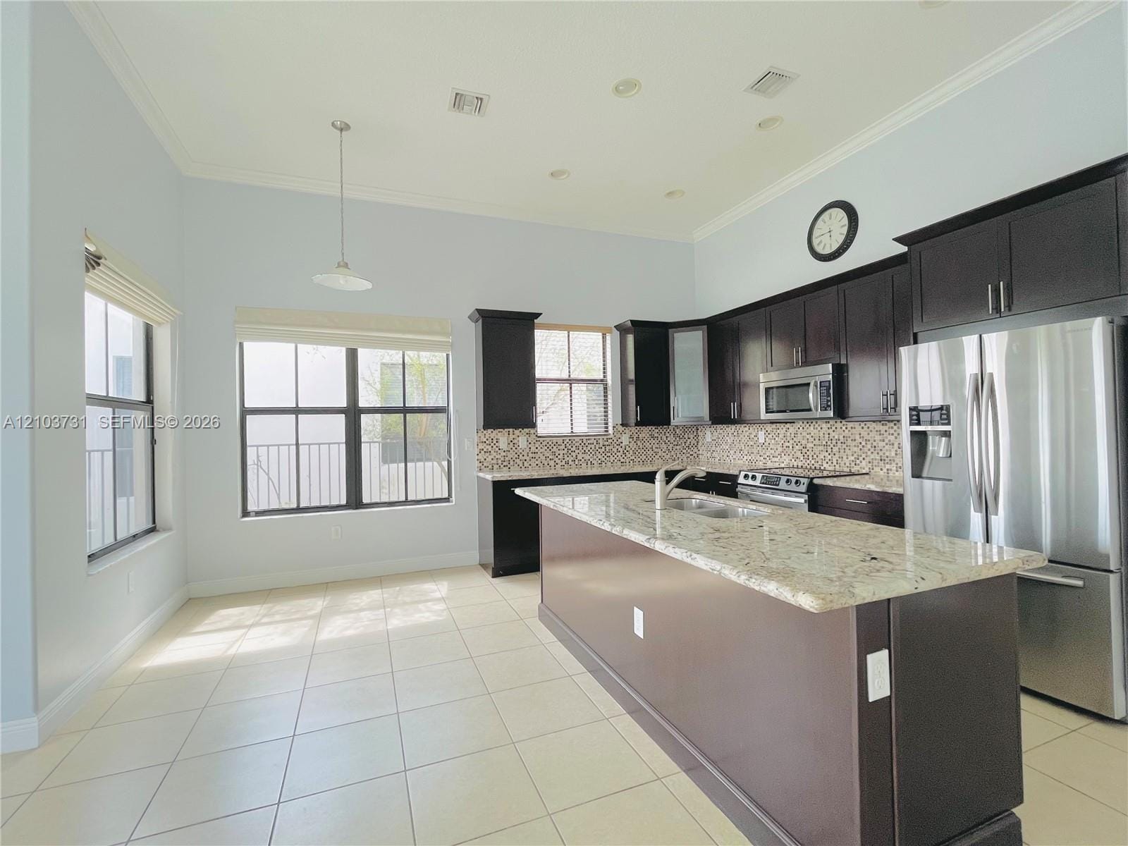 8377 NW 39th Court, Cooper City, FL 33024 photo 4