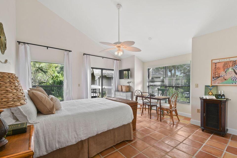 1 bedroom home for sale at 11863 Wimbledon, Wellington, FL 33414 — $3,150