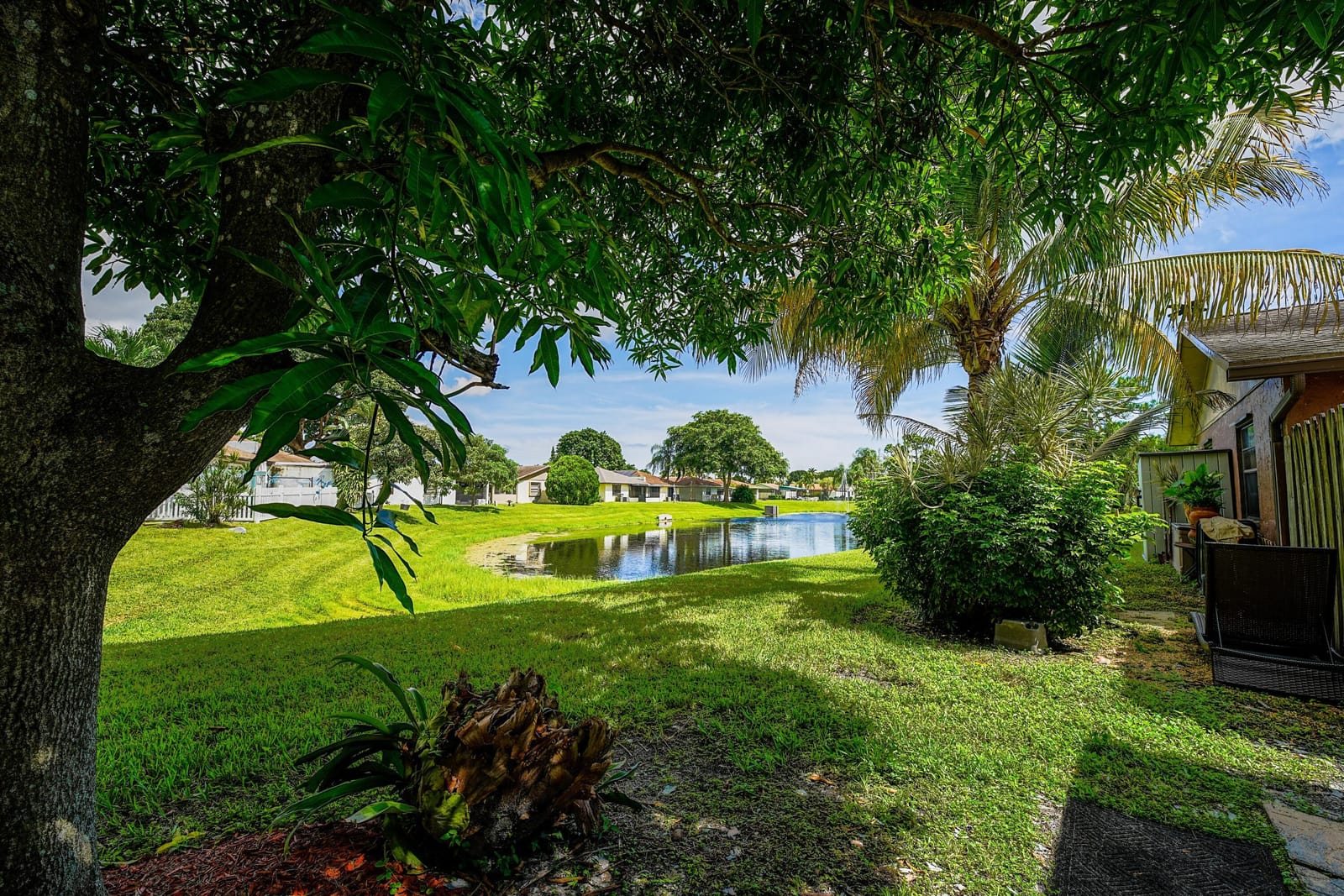 4971 Palm Hill Drive — photo 2