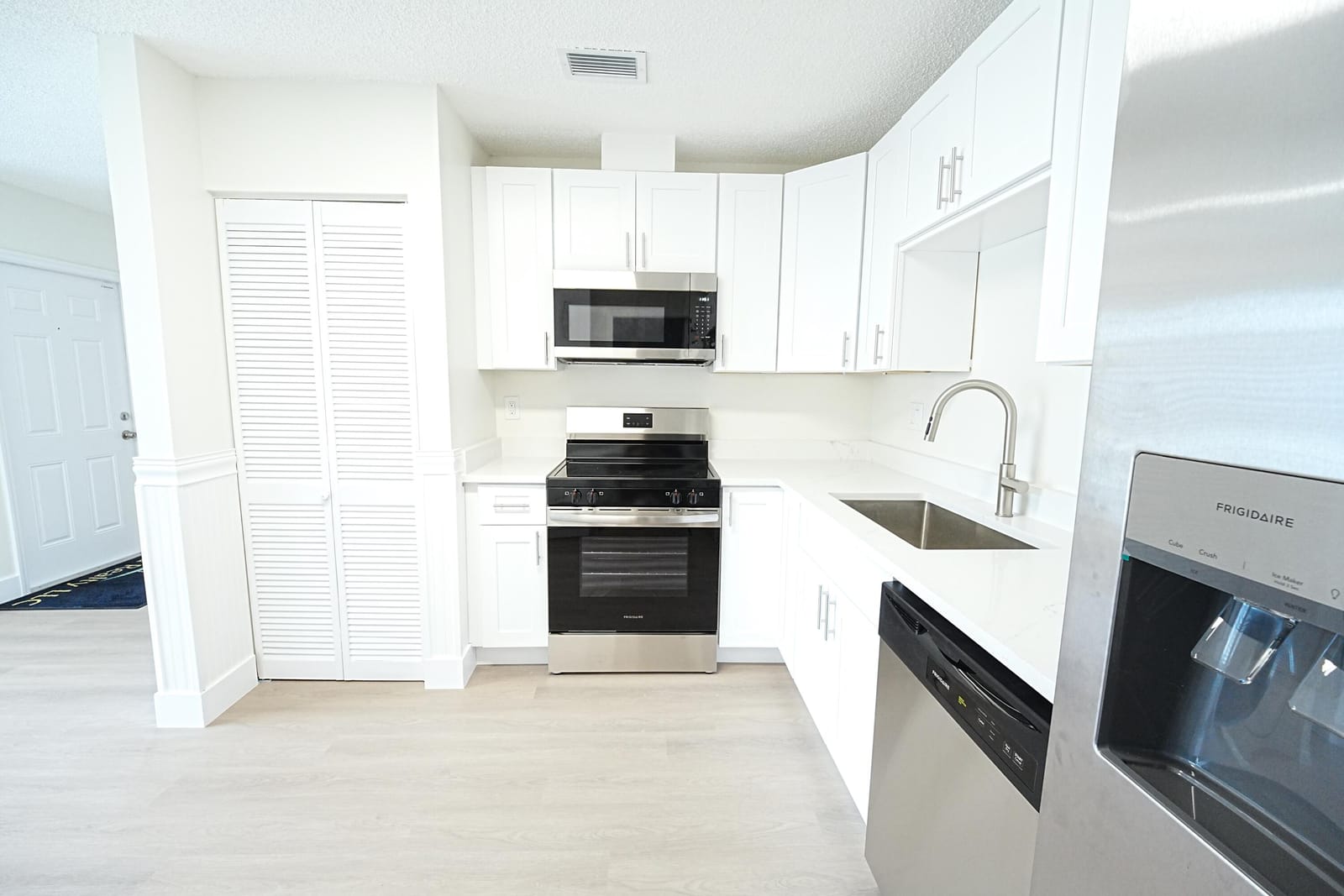 4971 Palm Hill Drive — photo 11