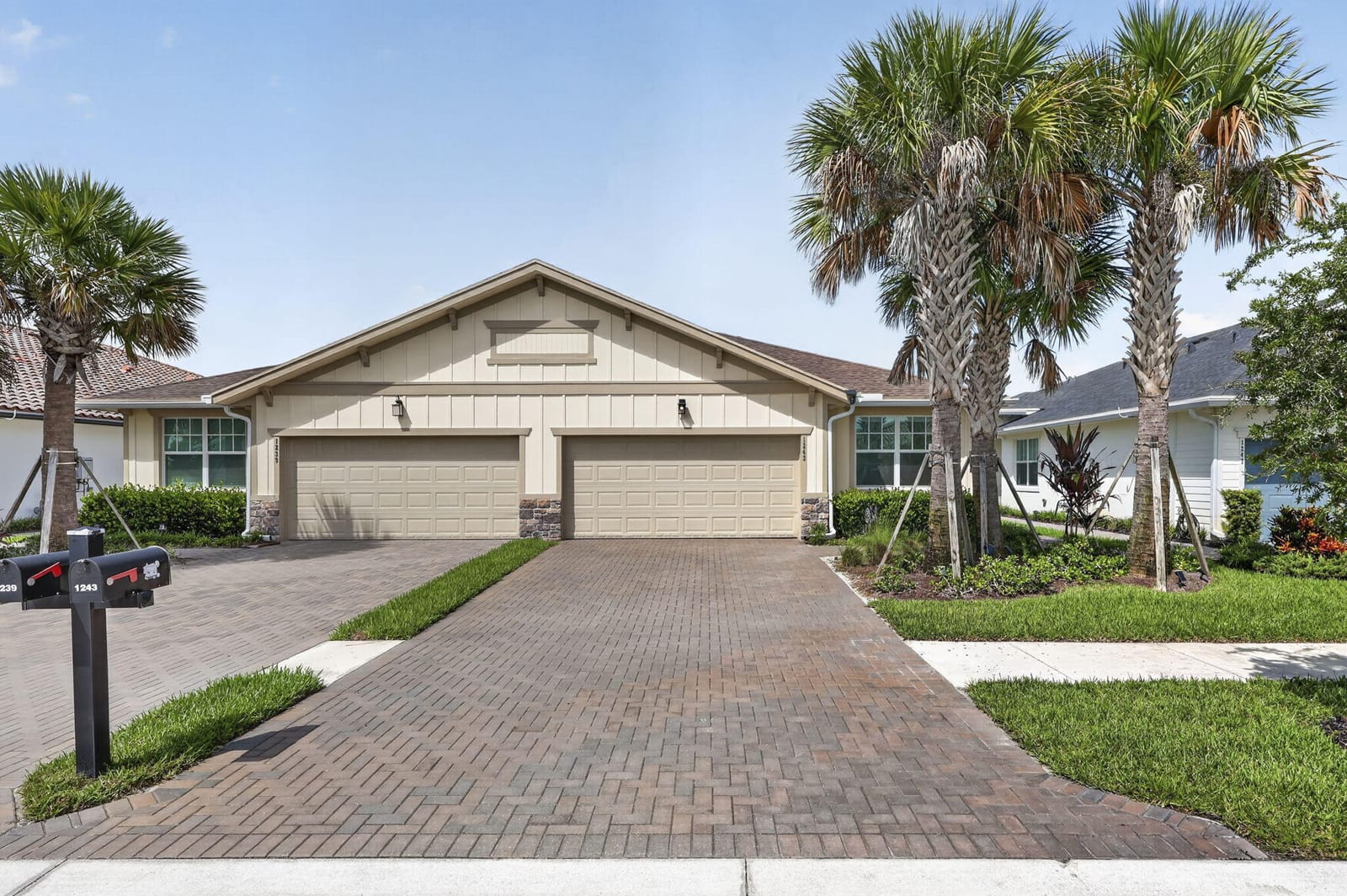 1243 TANGLED ORCHARD Trace, Loxahatchee, FL 33470