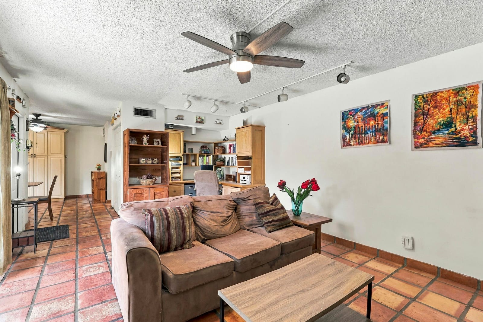 3105 Spanish Wells Drive 8-B — photo 11