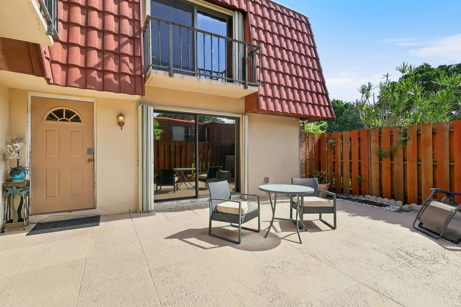 3105 Spanish Wells Drive 8-B — photo 5