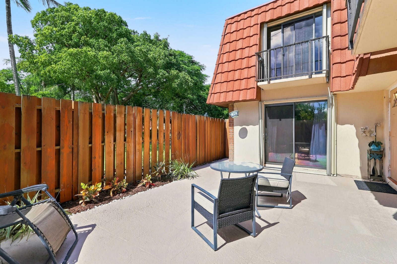 3105 Spanish Wells Drive 8-B — photo 7