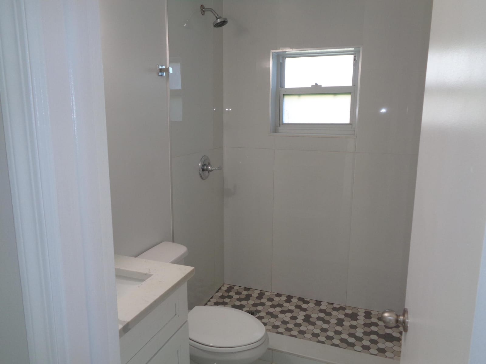 9907 LIBERTY Court — photo 12