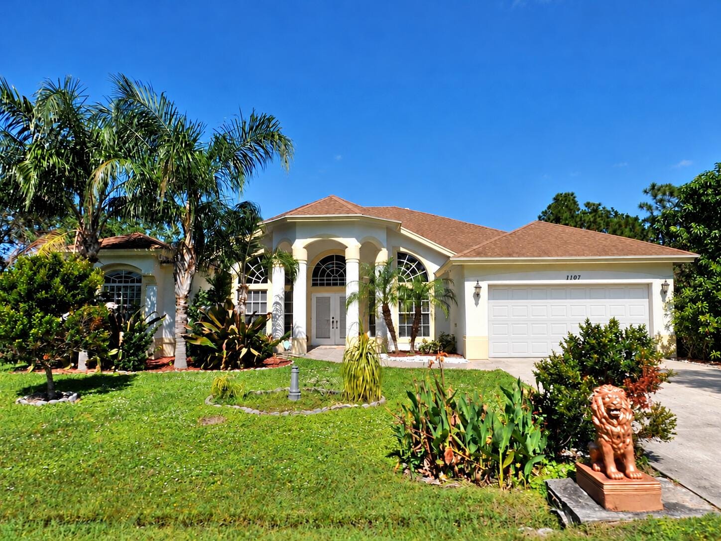 5 bedroom home for sale at 1107 Estaugh, Port St Lucie, FL 34953 — $3,500