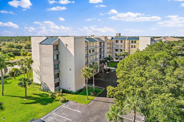 1605 S US HIGHWAY 1 M1-401, Jupiter, FL 33477