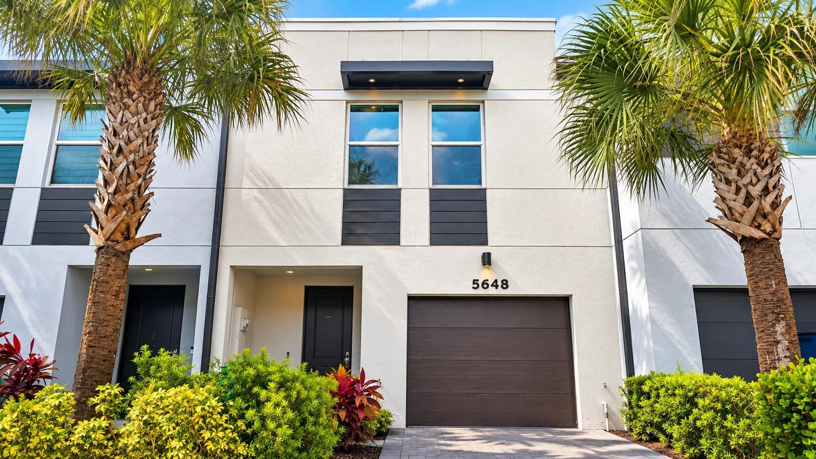 5648 MENTMORE Drive — photo 1