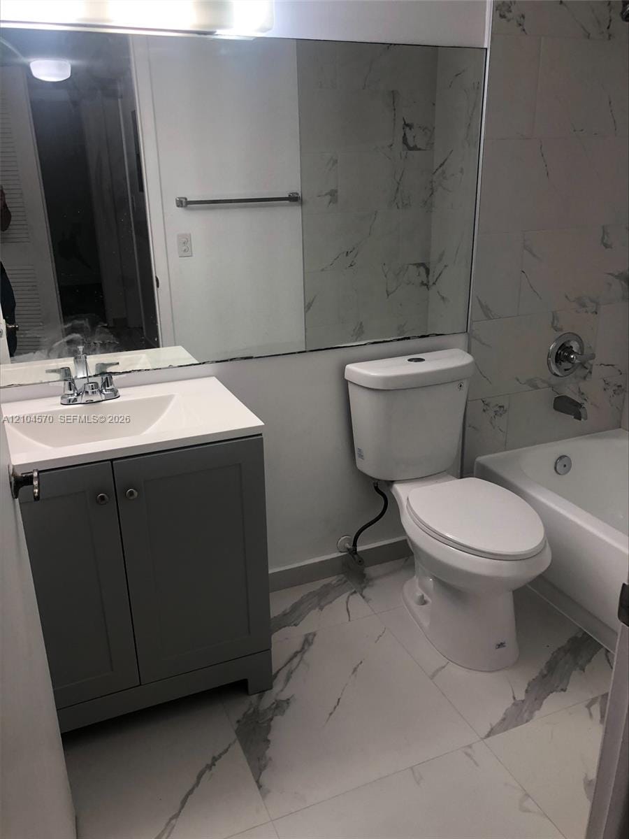341 W Park Drive 106-15, Miami, FL 33172 photo 20