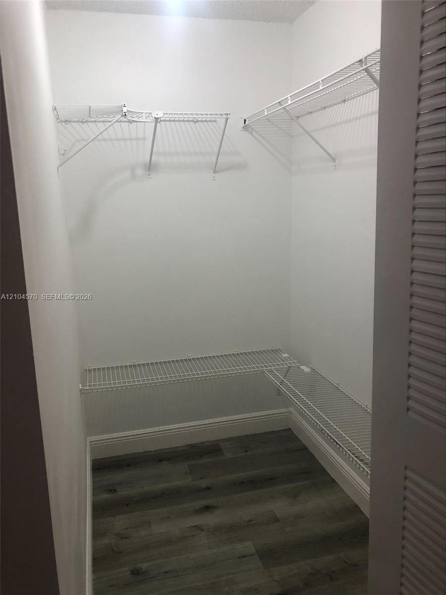 341 W Park Drive 106-15, Miami, FL 33172 photo 21