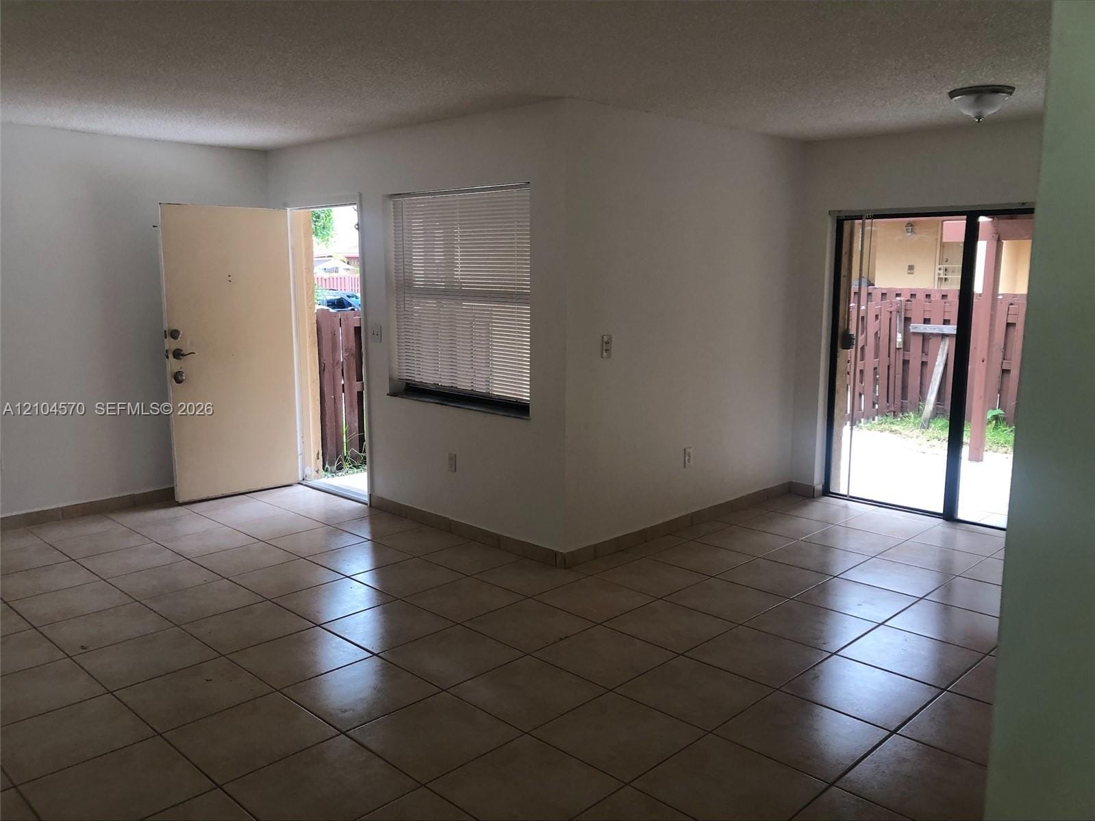 341 W Park Drive 106-15 — photo 9