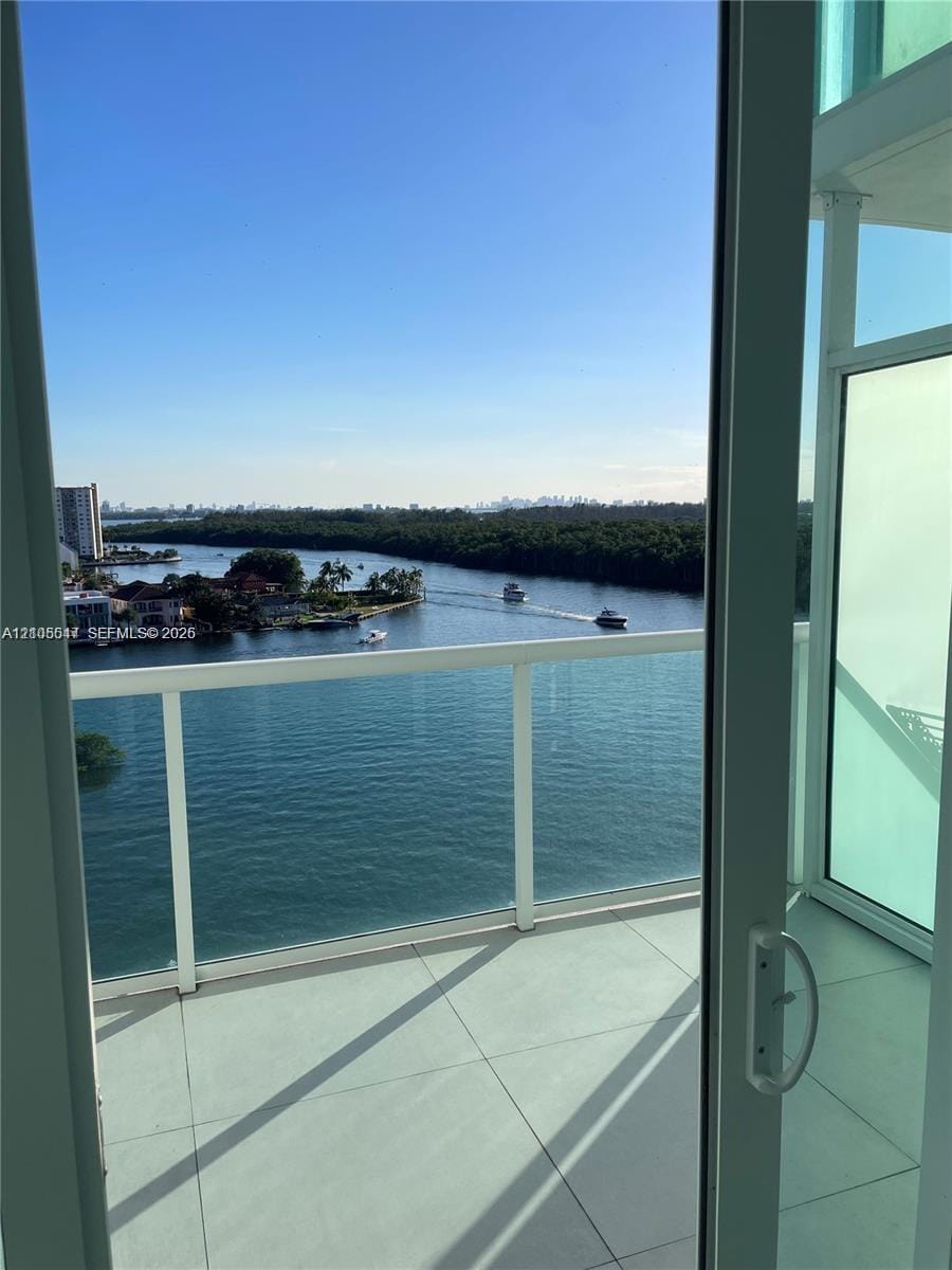400 Sunny Isles Boulevard 1002 — photo 9
