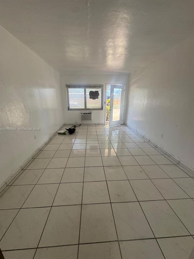 7300 Harding Avenue 26, Miami Beach, FL 33141