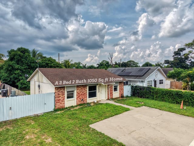 5802 Orange Road, West Palm Beach, FL 33413