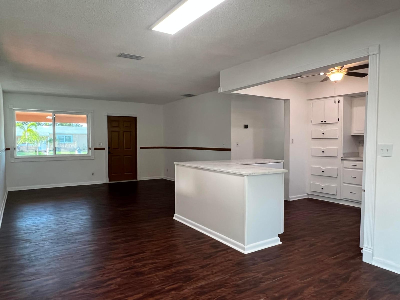 214 SW 3rd Avenue — photo 5
