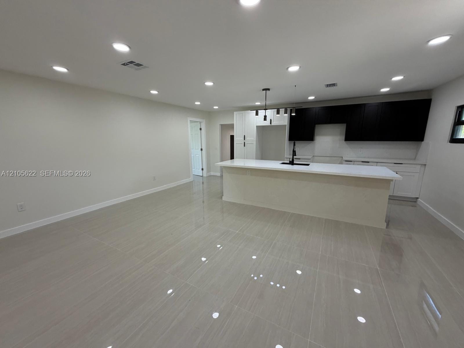 9728 Little River Drive — photo 4