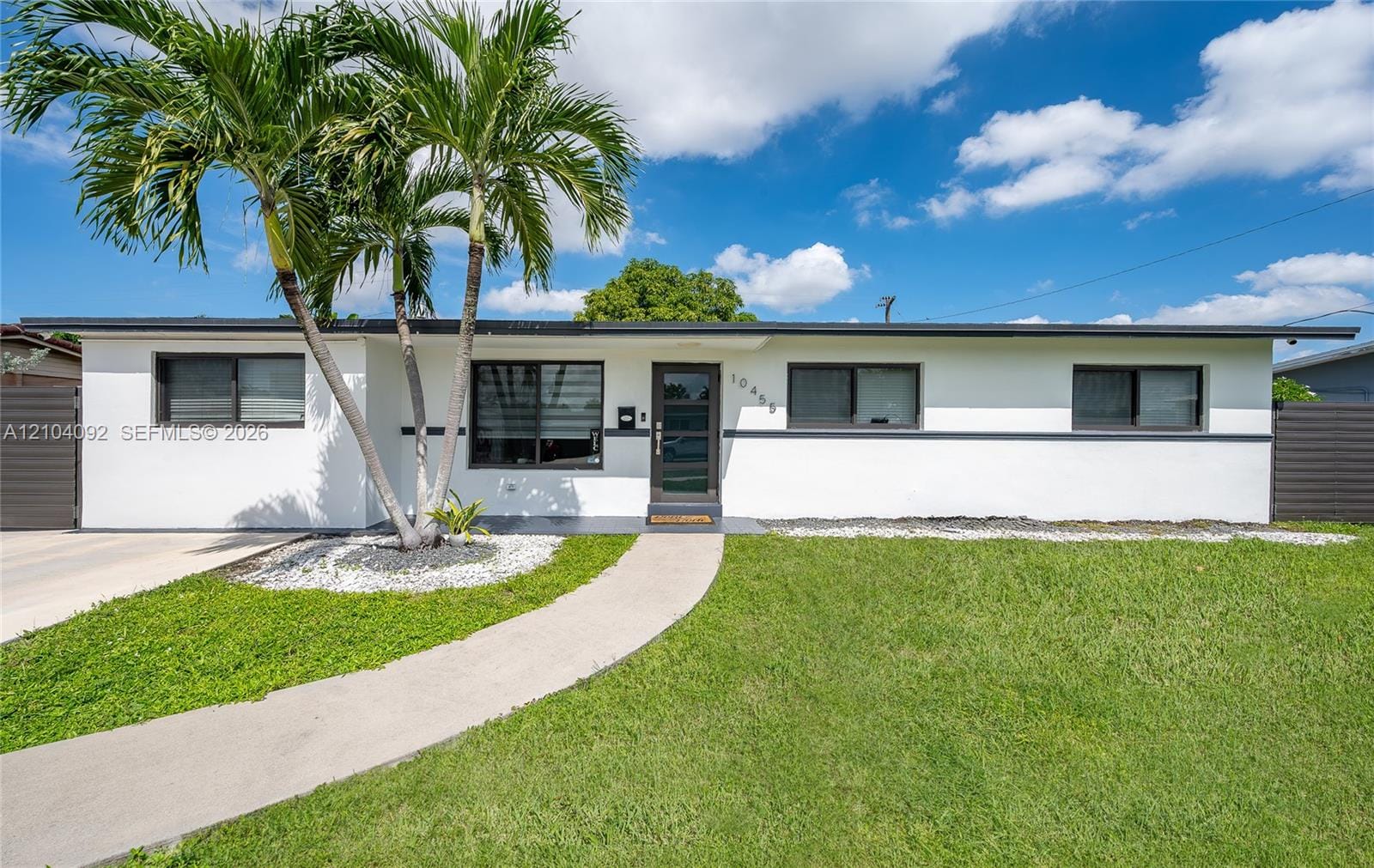 10455 SW 43rd Terrace, Miami, FL 33165