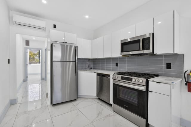 324 20th Street Unit 320, West Palm Beach, FL 33407
