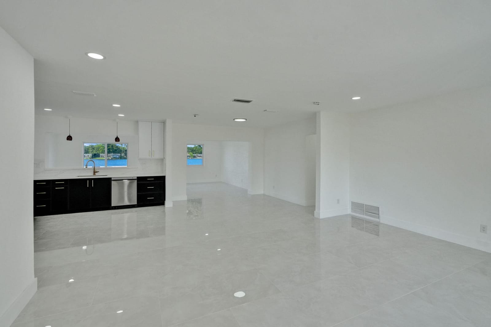8351 NW 19TH Street — photo 4