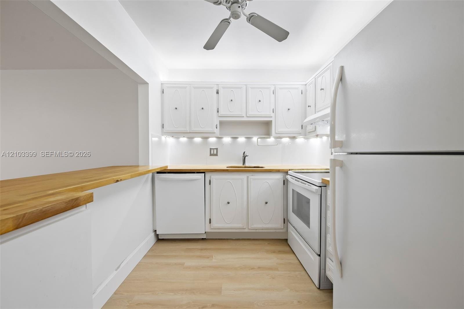 253 S Cypress Road 211 — photo 5