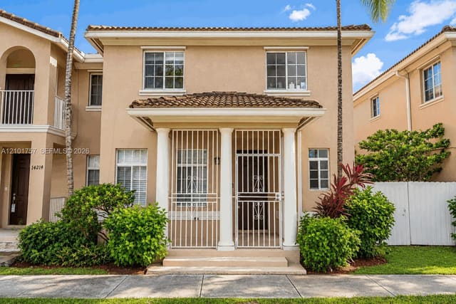 14218 SW 272nd Street, Homestead, FL 33032