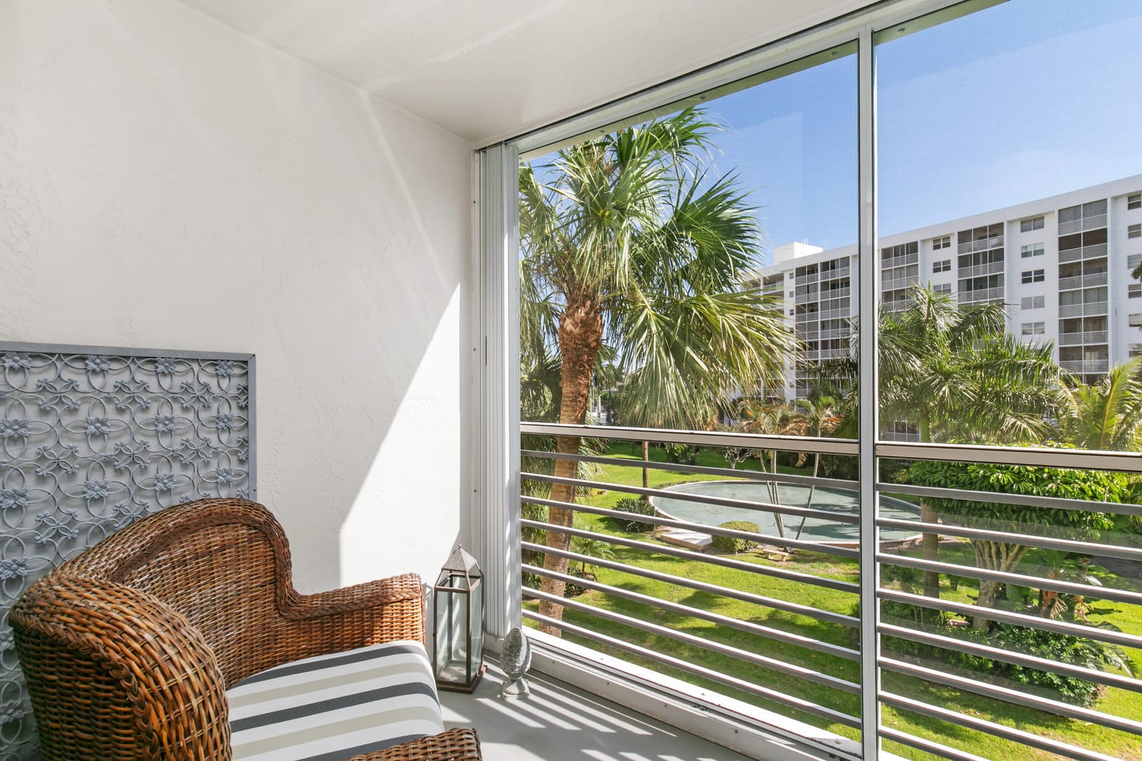 2731 NE 14th Street Causeway 407 — photo 10