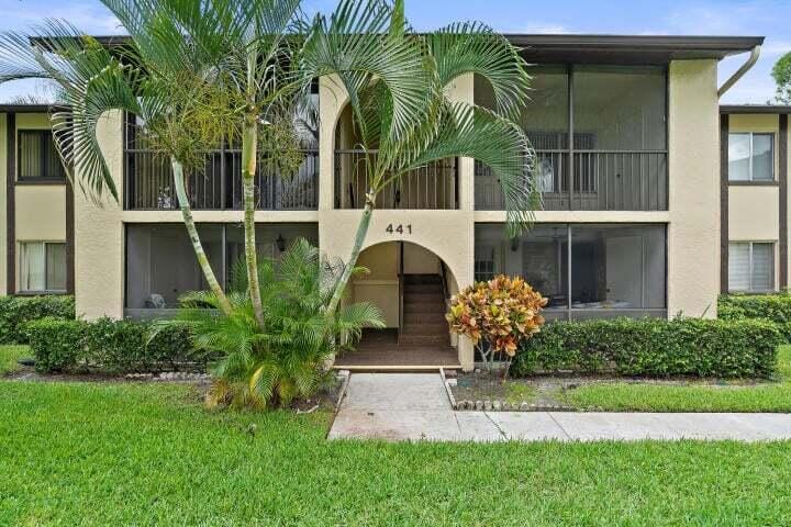 2 bedroom home for sale at 441 Pine Glen, Greenacres, FL 33463 — $1,650