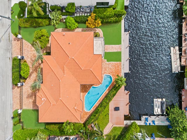 708 SE 7TH Street, Delray Beach, FL 33483