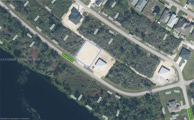 7033 San Benito Drive, Sebring, FL 33872