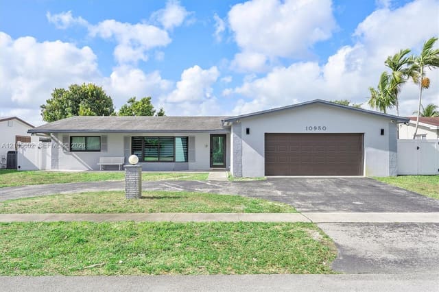 10950 NW 16th Court, Pembroke Pines, FL 33026