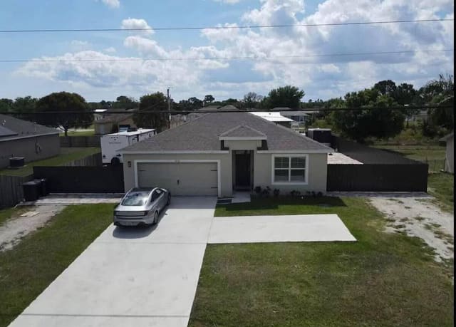 1010 SW California Boulevard, Port St. Lucie, FL 34953