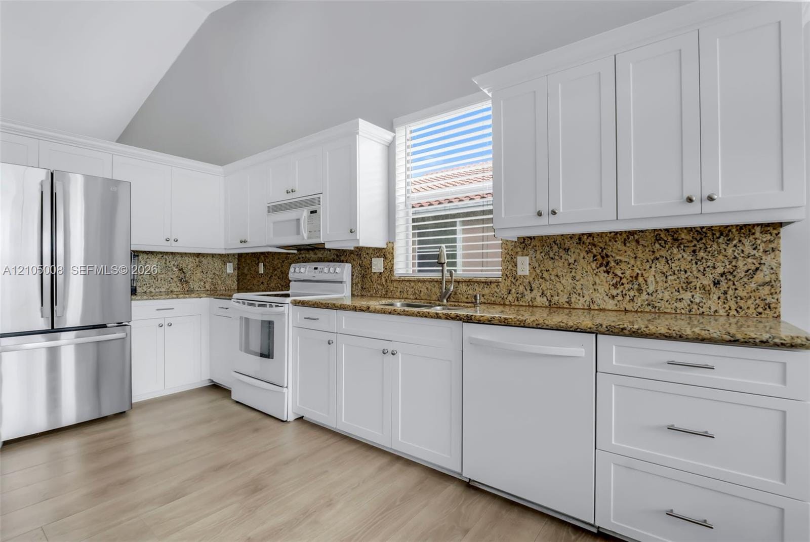 7360 NW 60th Lane — photo 8