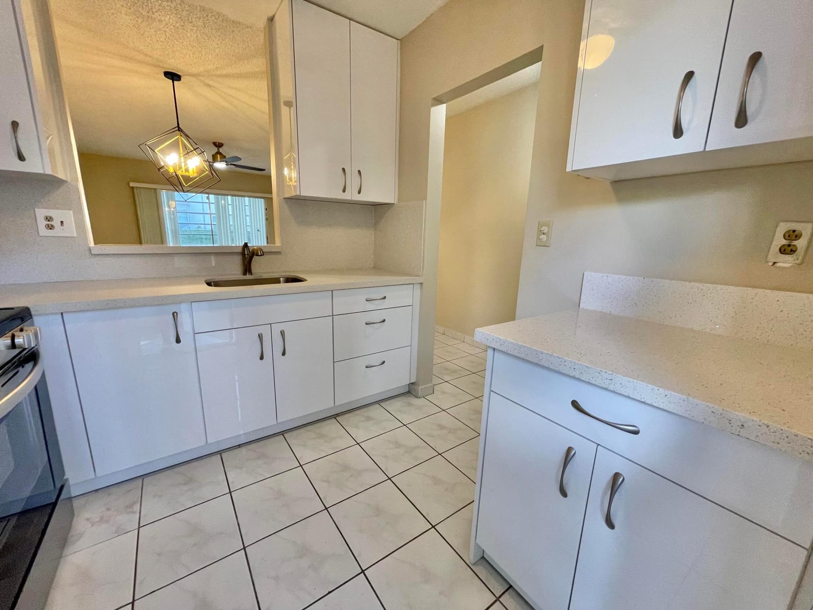 4701 NW 34th Street 416 — photo 7