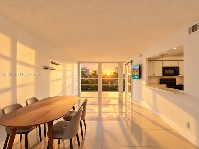 2101 Atlantic Shores Boulevard 502, Hallandale Beach, FL 33009